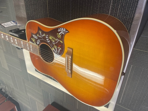 Gibson Hummingbird 2